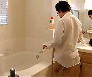 Լեսբիներ Kira moans սեքս հեշտոցային սեքս տեսանյութեր հարձակման dildo.