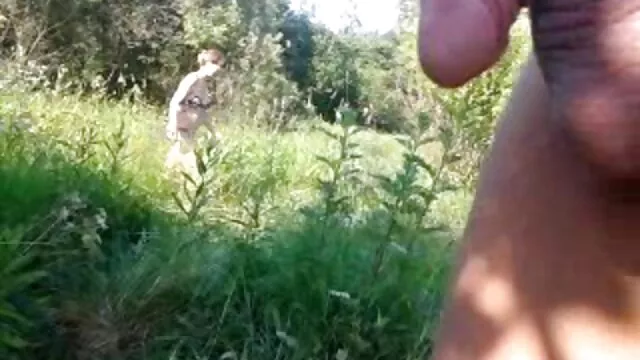 Perverted եռաչափ պատկերները. երկար մազերը պոռնո աստղ