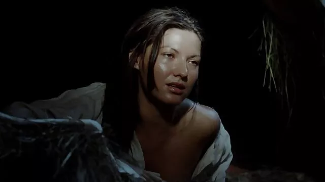 Լաուրա Անտոնիտա մինետ է տնային սեքս սեքս անկողնում.