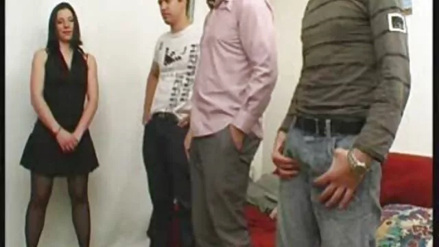 Mia Չինաստան պոռնո մազոտ ռետրո