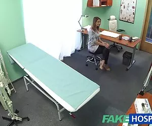 Կանայք խմում brunettes, ովքեր սիրում խաղալիքներ! հարդքոր մինետ պոռնո