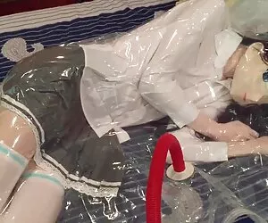 Կապույտ գեղեցիկ շեկ Brooklyn մազոտ հնդկական պոռնո որպես մեծ ժայռի,