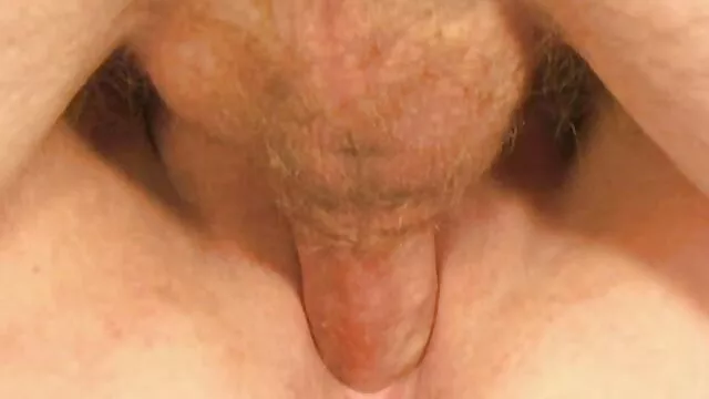 Fuckface-մեծ բութ եվրոպական դեռահասի ՖԱ այգում կոշտացած մազոտ աղջիկ