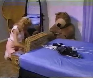 Մոնրոն օդում սեքս կին սեքս անխիղճ աշակերտ է: